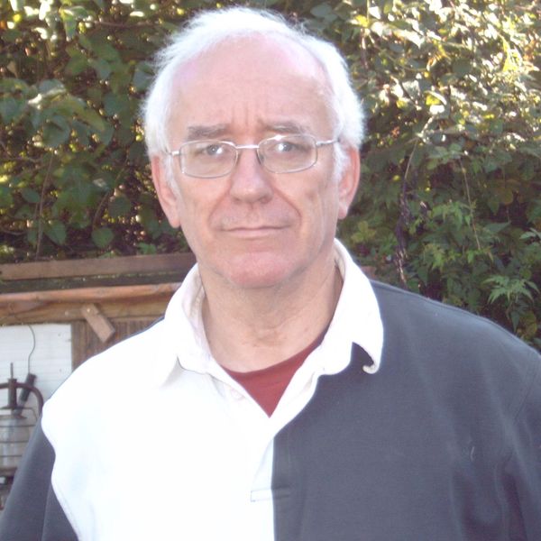 A picture of 'Ian Ashton'
